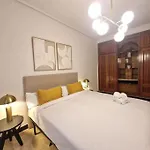 130m2 Premium & & Parking - Aloha דירה *